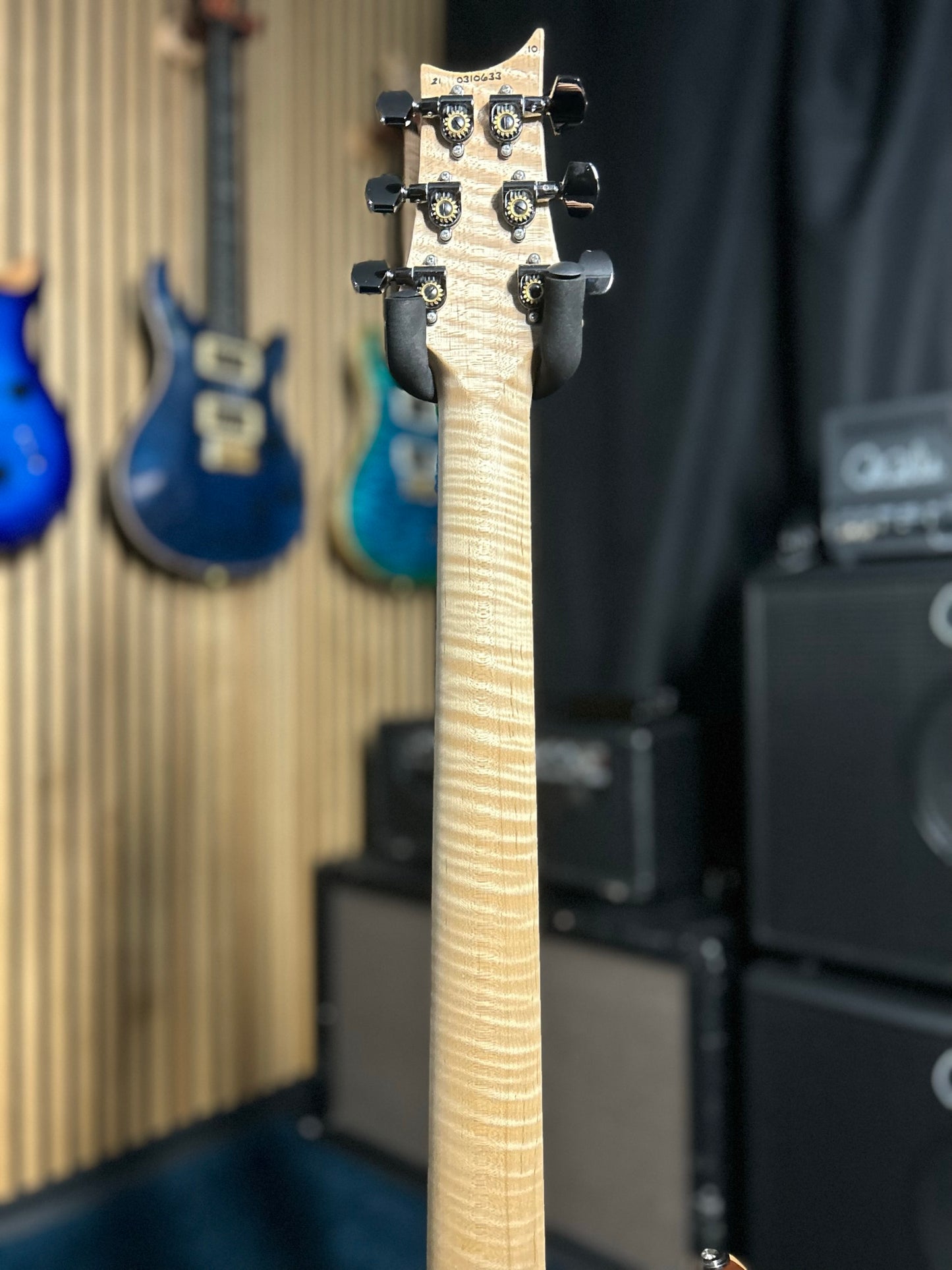 USA Custom 24 - 2021 Wood Library Blue Fade 10 Top