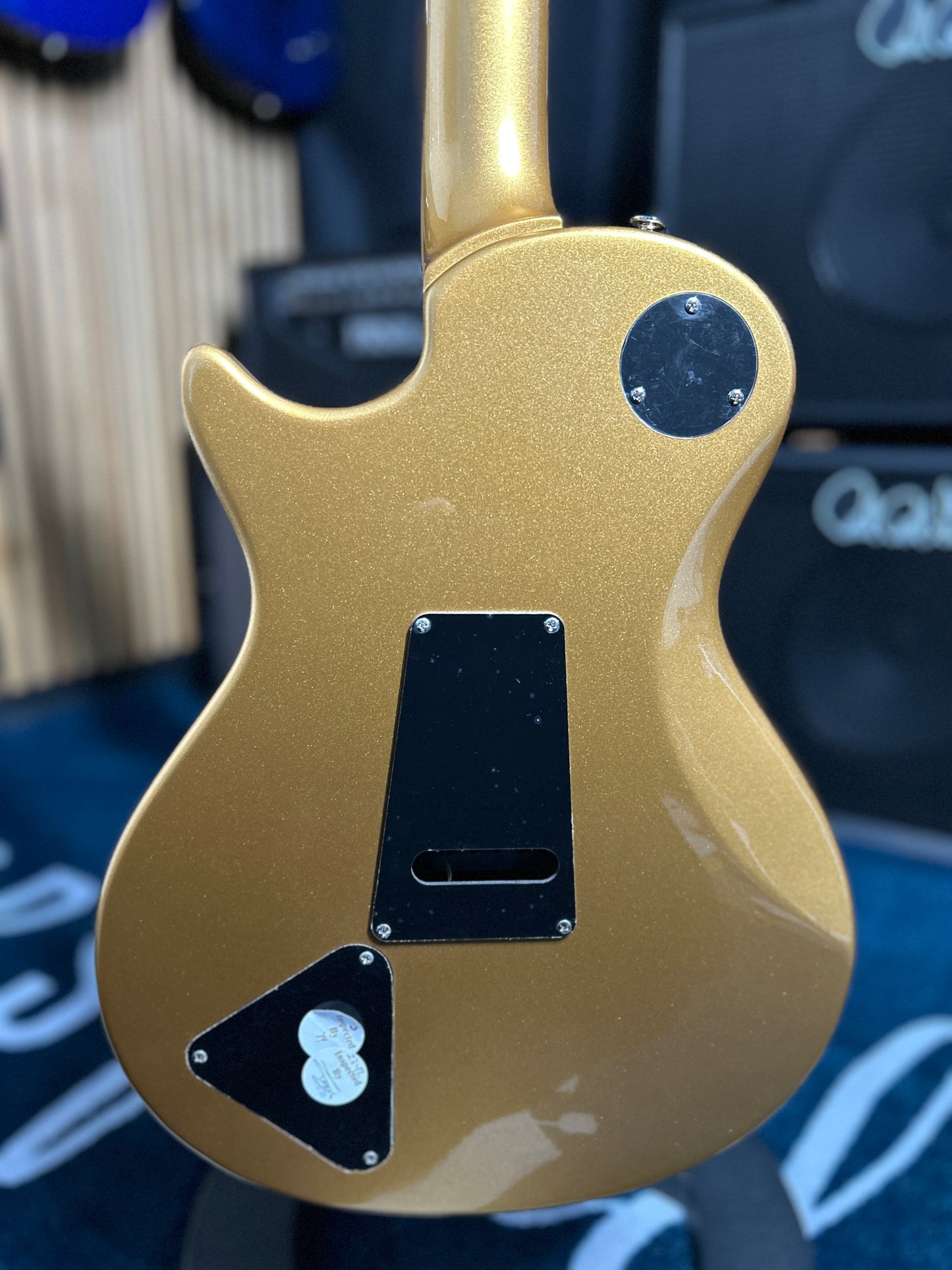 SE Santana 2020 - Egyptian Gold Limited Edition