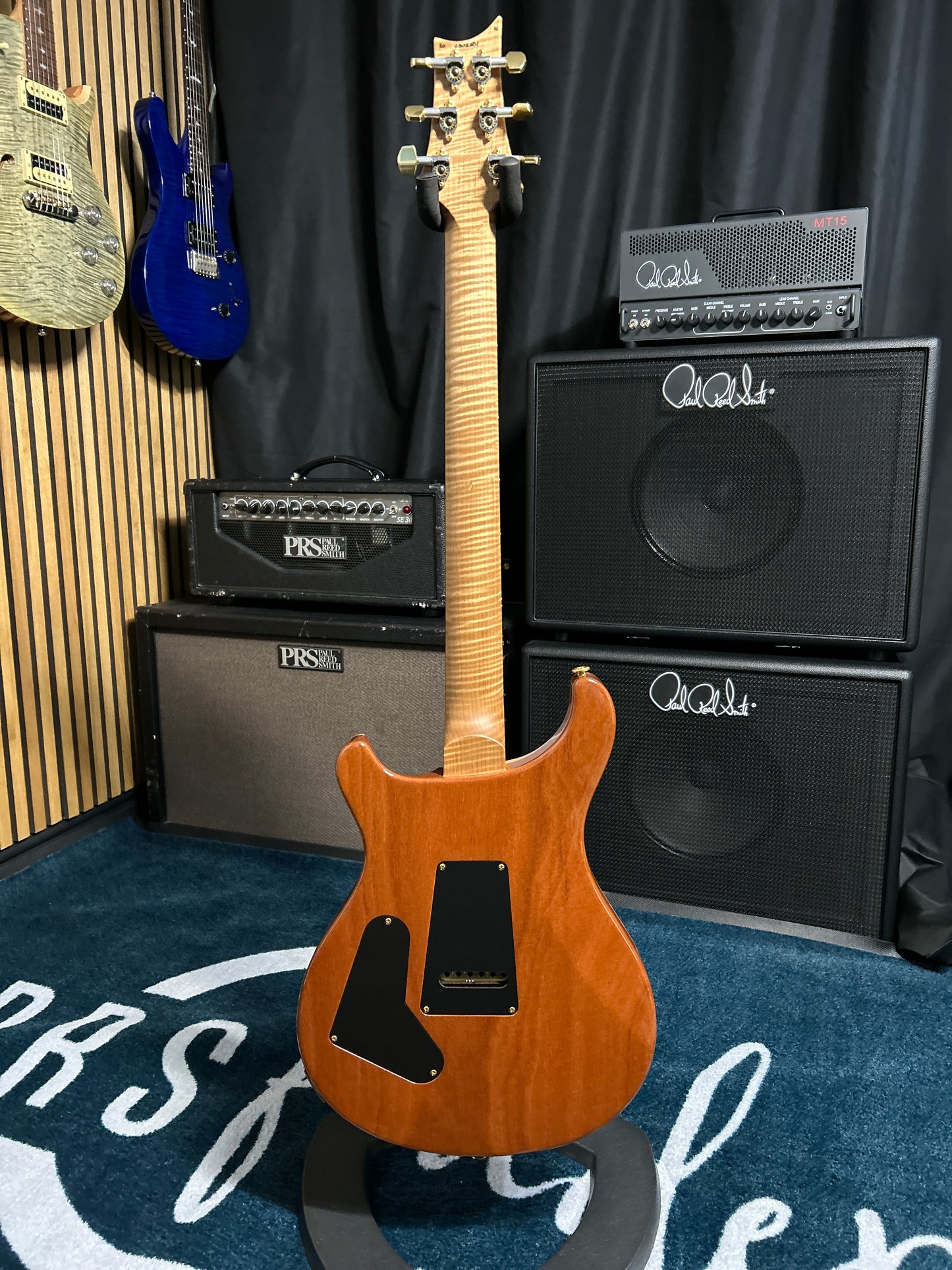 USA Custom 24 - 2020 Wood Library Fire Red Fade - 10 Top