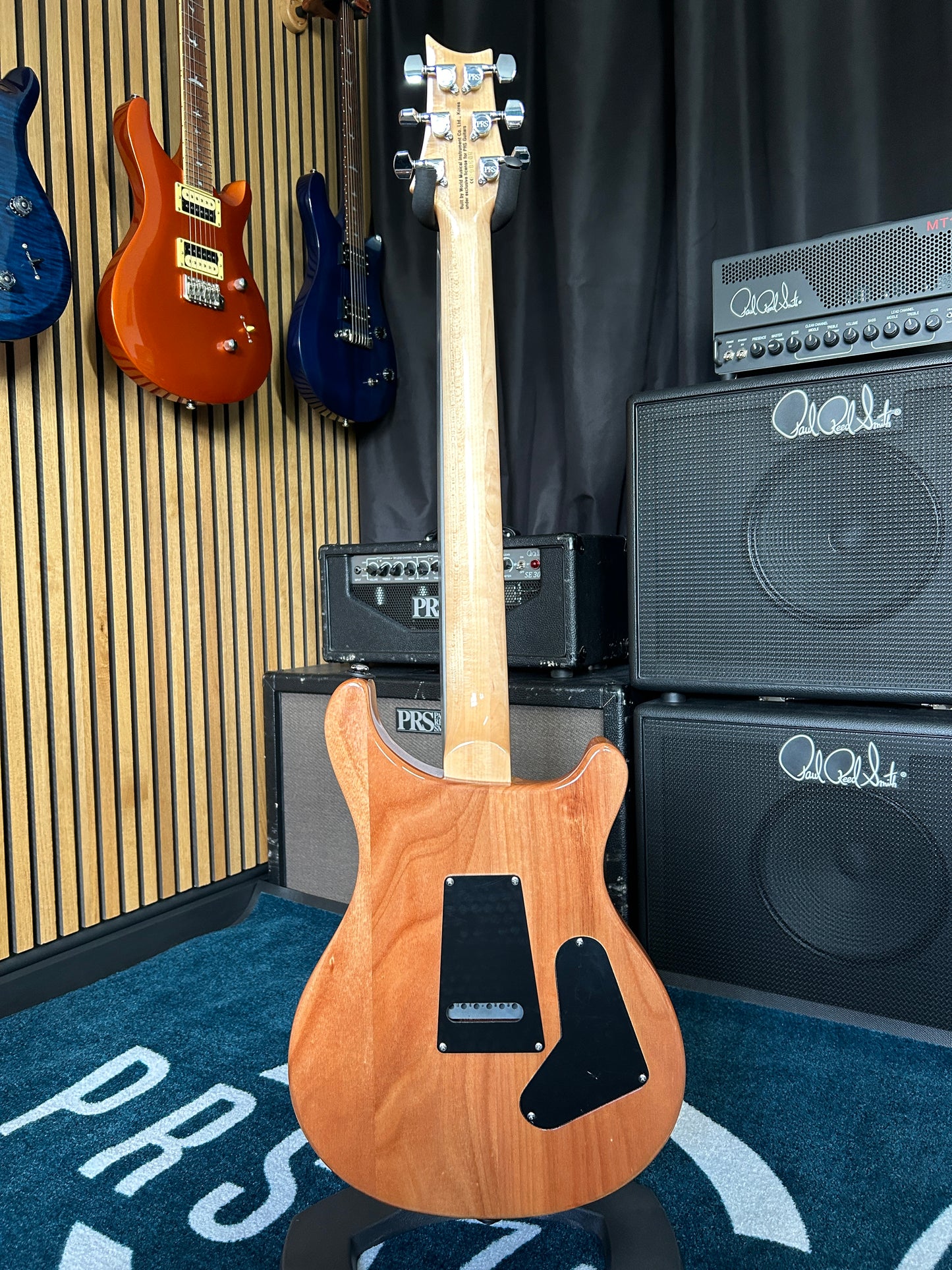 SE Custom 24 - Trampas Green (left hand)