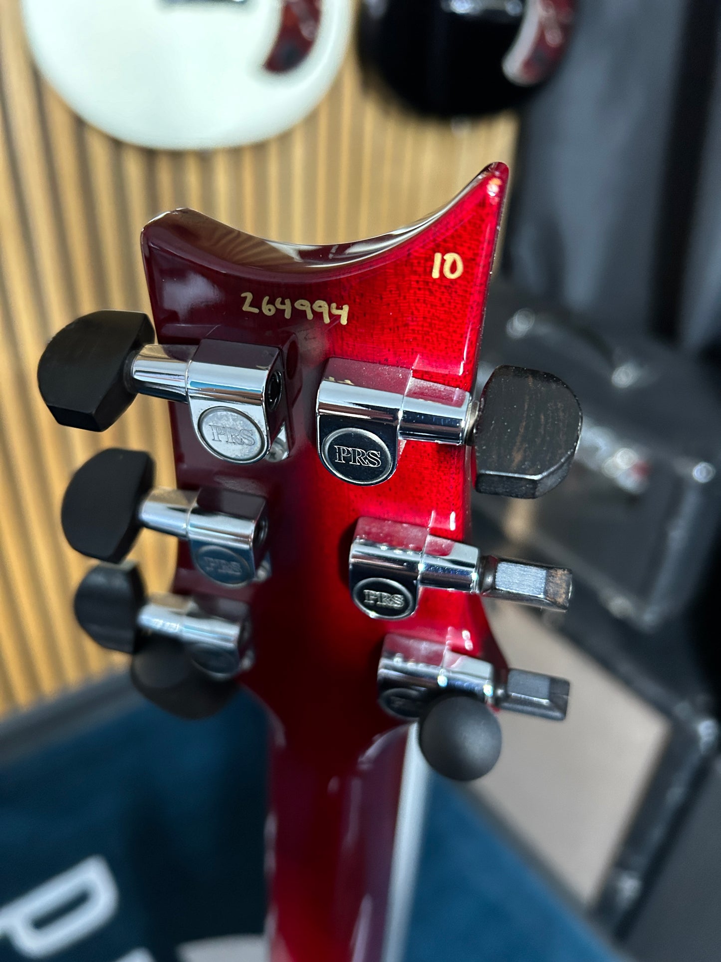 USA Custom 22 - 2002 10 Top Amber