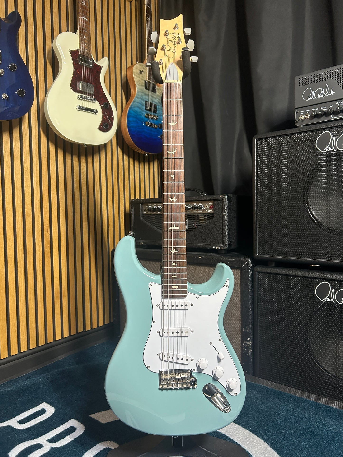 SE Silver Sky - Stone Blue