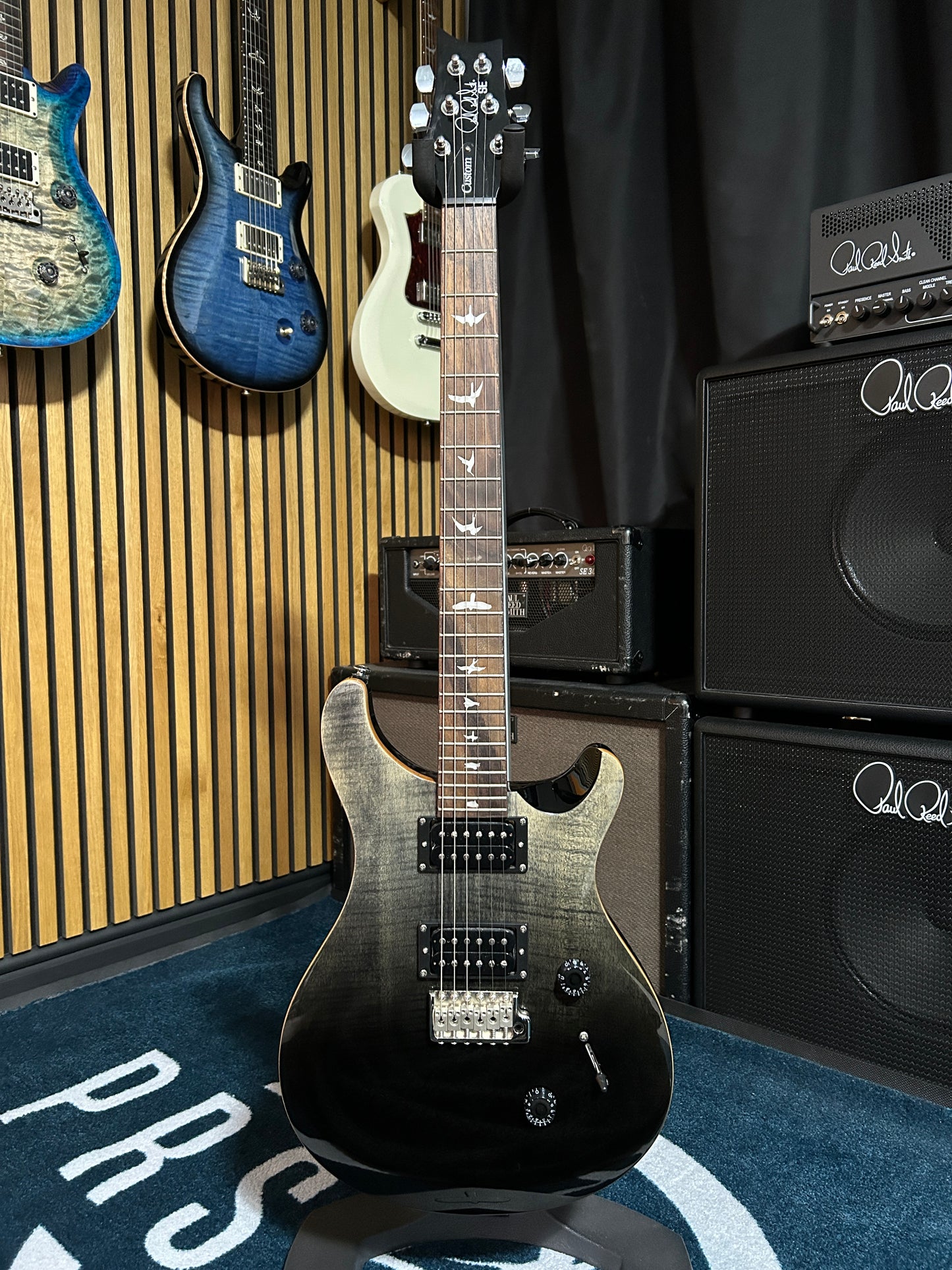 SE Custom 24 - Grey Black Fade Limited Edition
