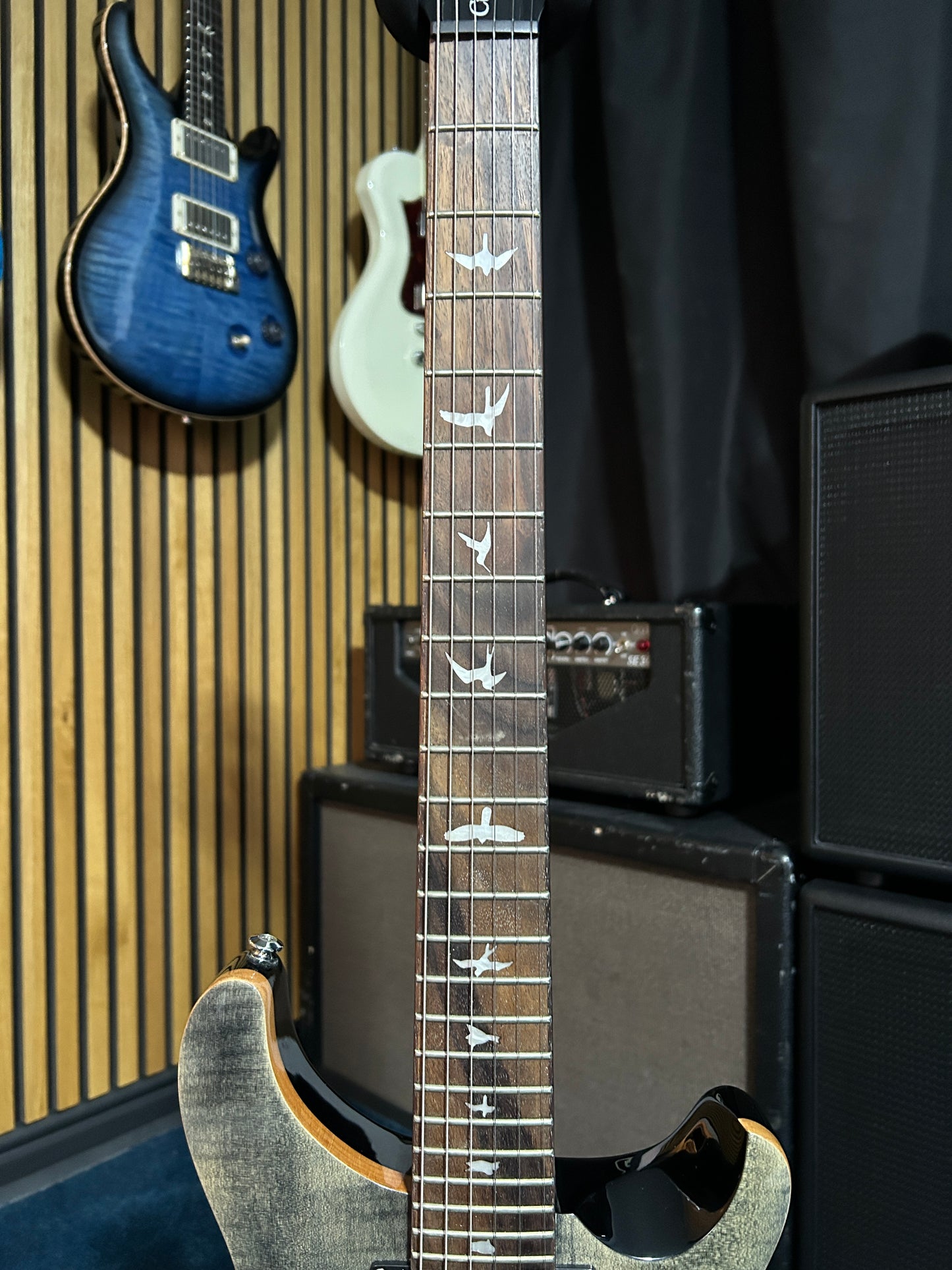 SE Custom 24 - Grey Black Fade Limited Edition