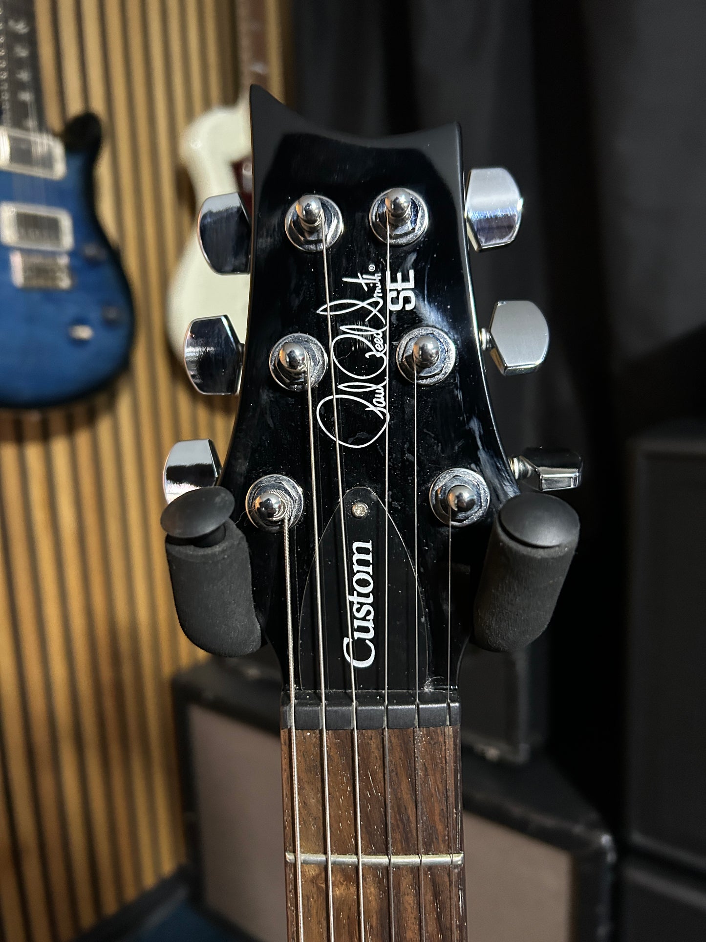 SE Custom 24 - Grey Black Fade Limited Edition