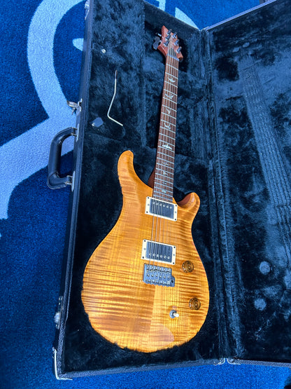 USA Custom 22 - 2001 Brown