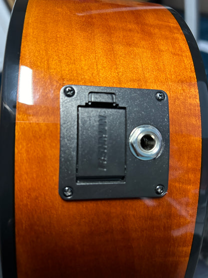 Acoustic SE Tonare P50E - Natural with Black / Gold Burst