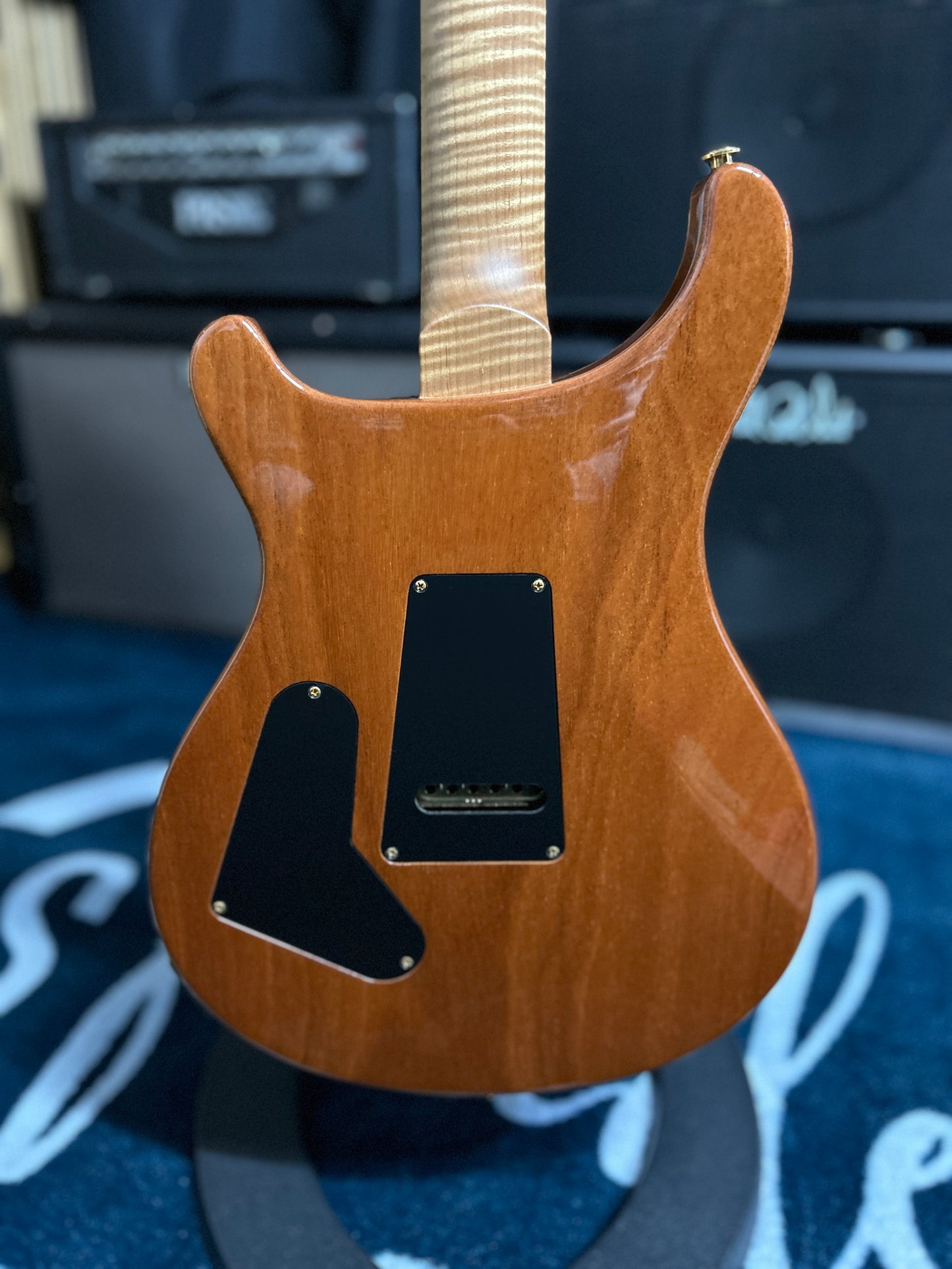 USA Custom 24 - 2020 Wood Library Fire Red Fade - 10 Top