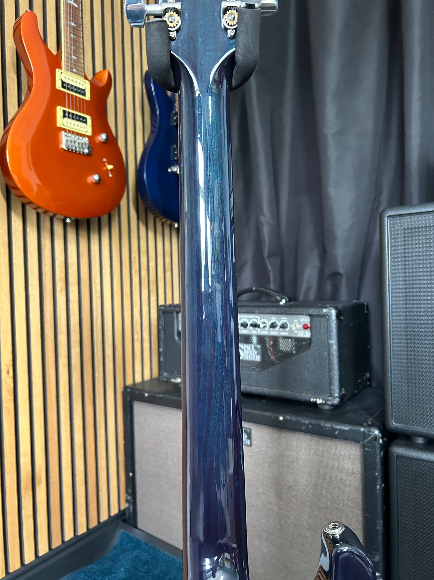USA Custom 22 - 2011 Royal Blue
