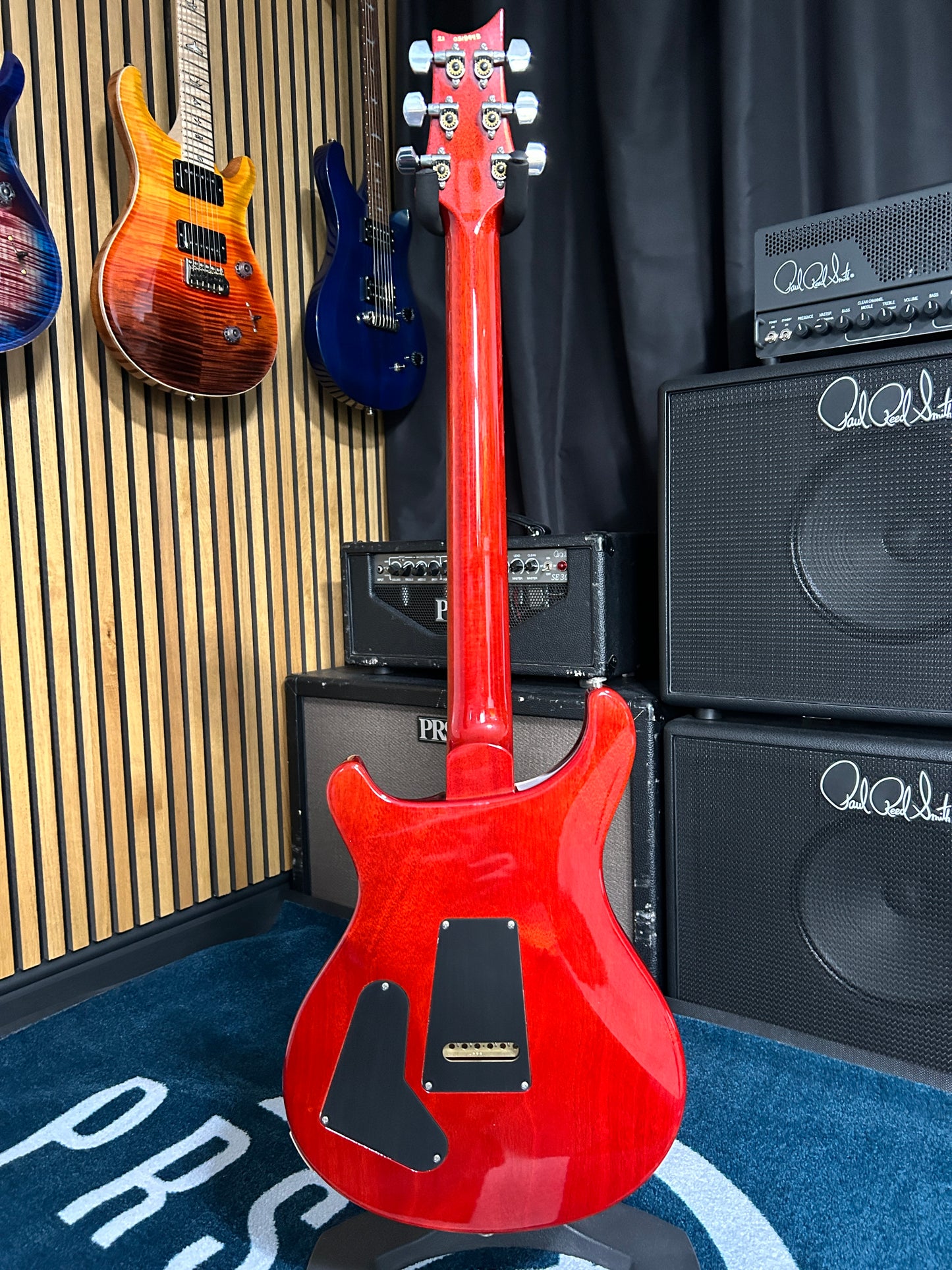USA Custom 22 - 2021 Amber