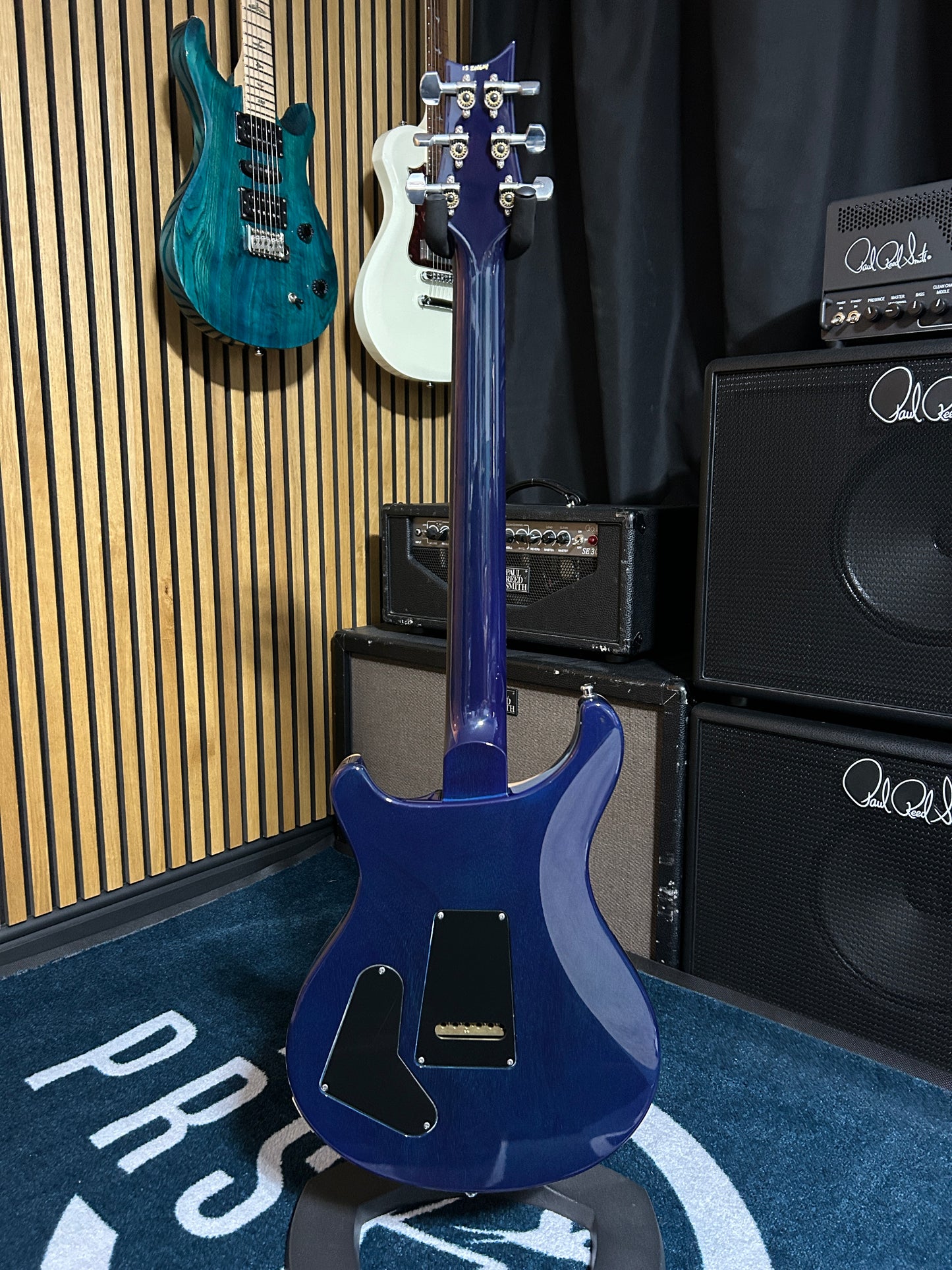 USA Custom 24 - 2013 Makena Blue