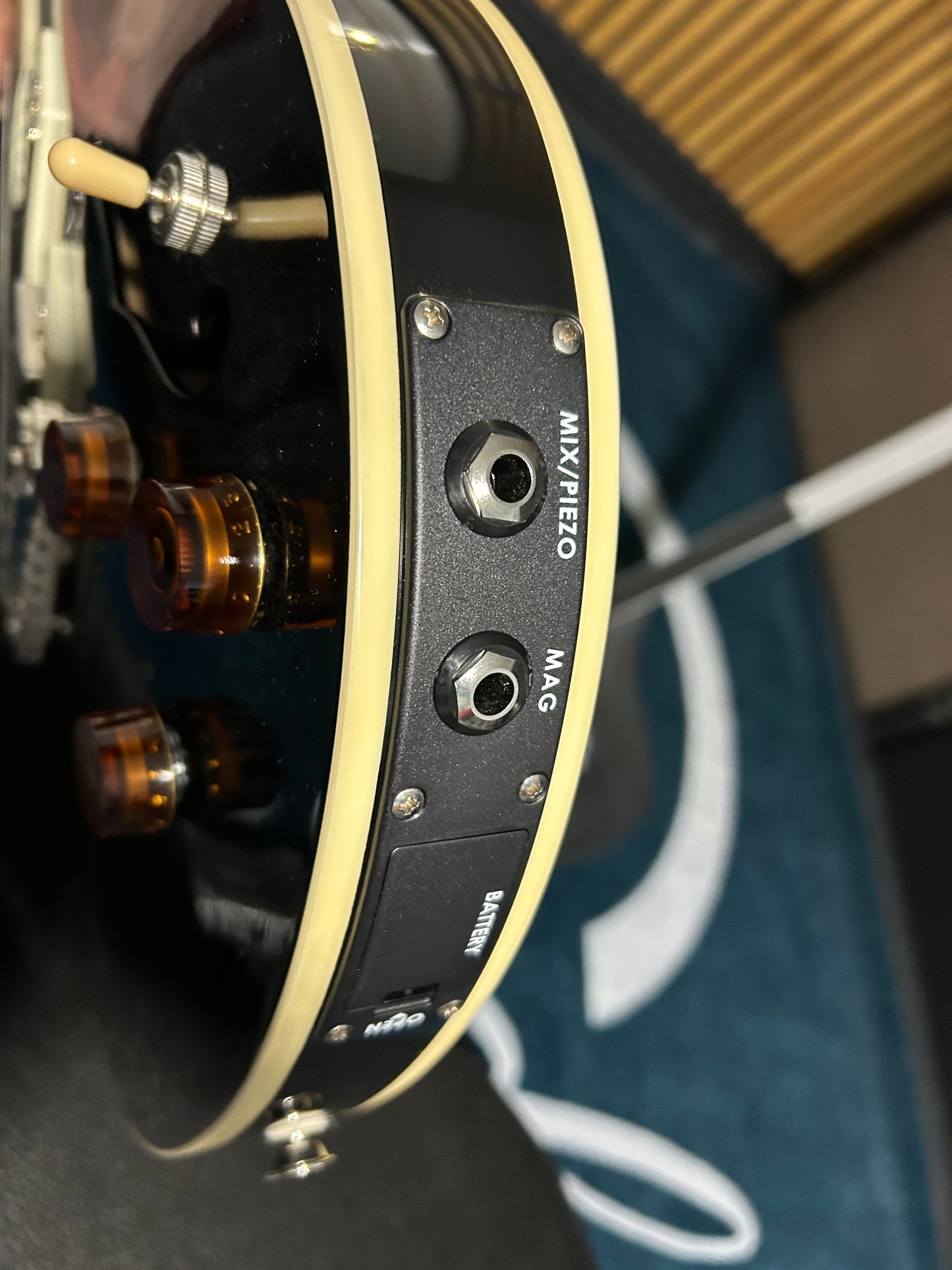 SE Hollowbody II Piezo - Dog Hair Smokeburst
