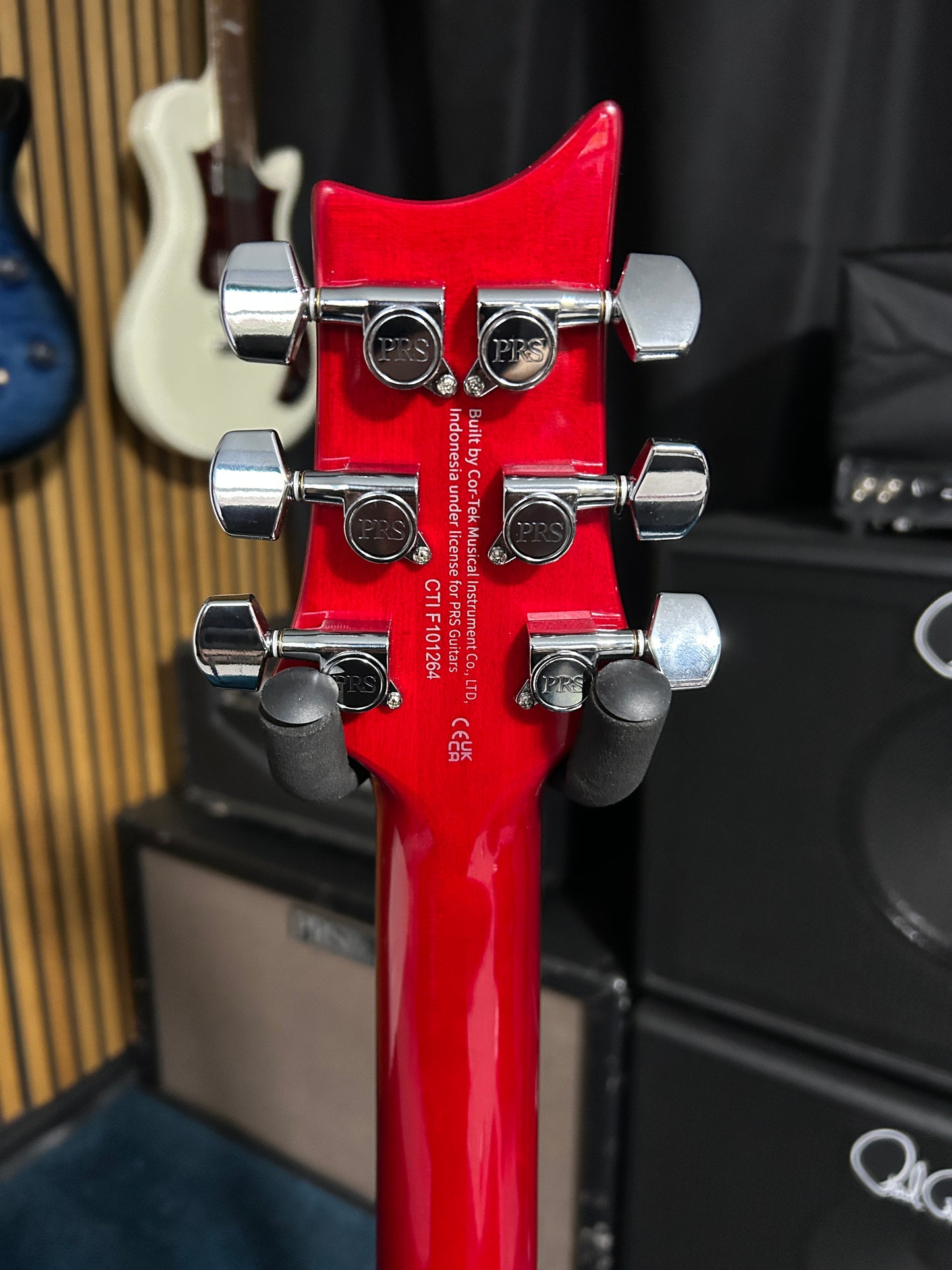 SE Custom 24 - Fire Red