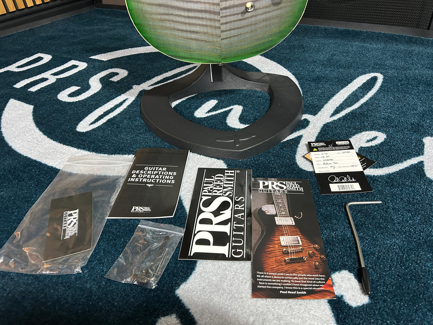 CE 24 - Grey Black Jade Burst Flame