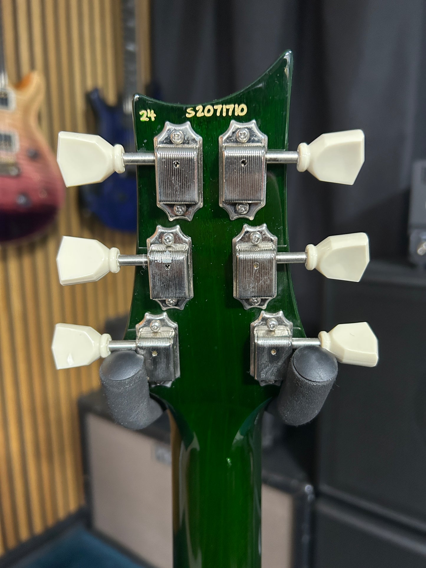 S2 McCarty 594 - Single Cut Eriza Verde