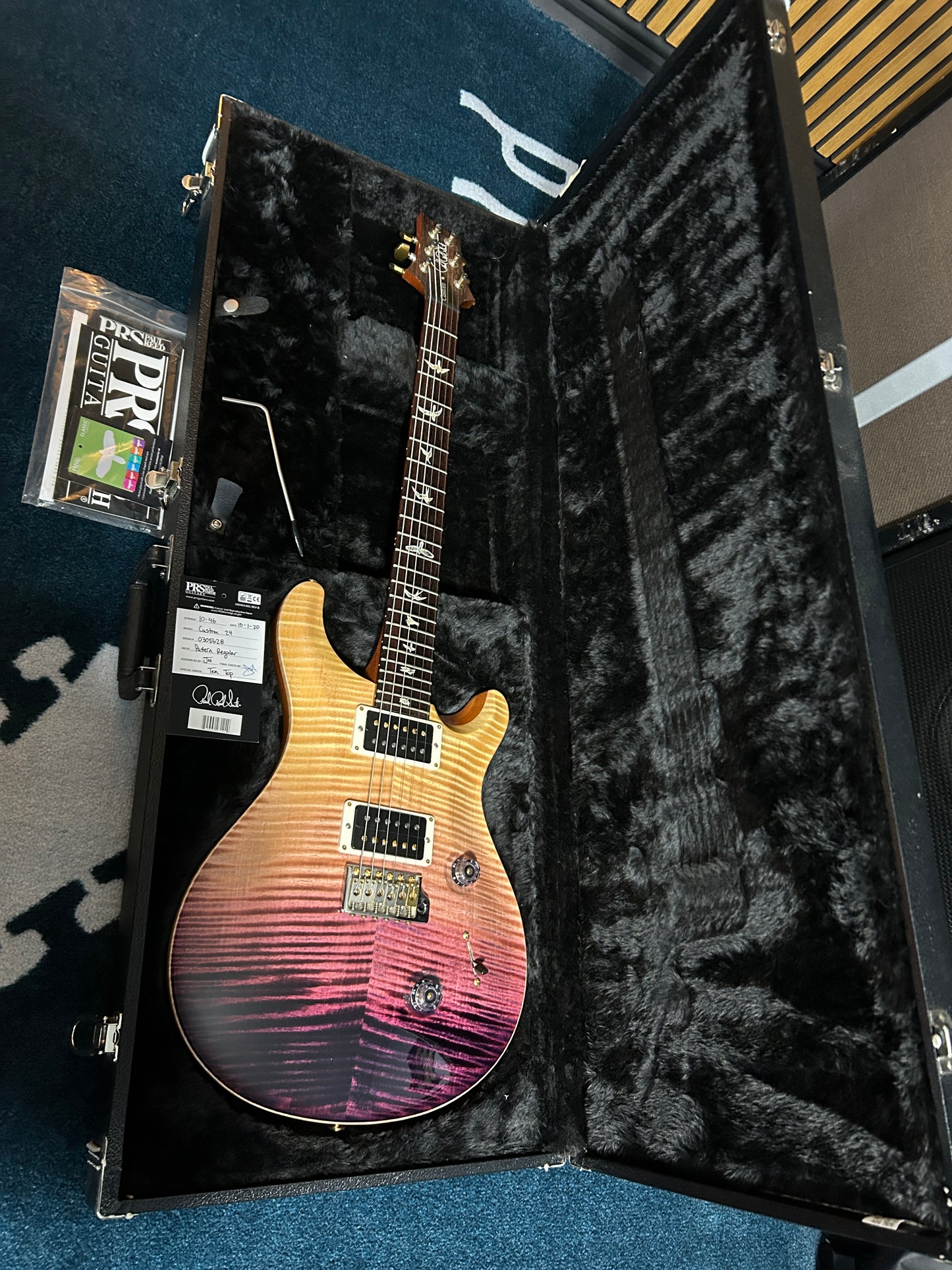 USA Custom 24 - Custom Colour Purple Fade 10 Top