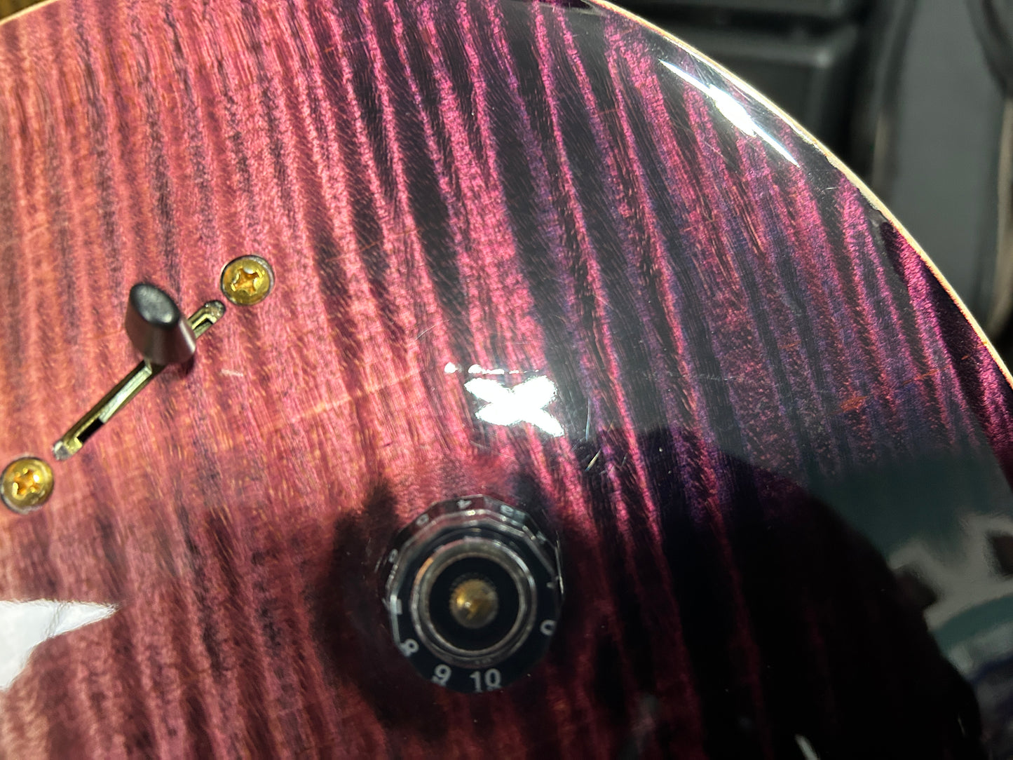 USA Custom 24 - Custom Colour Purple Fade 10 Top